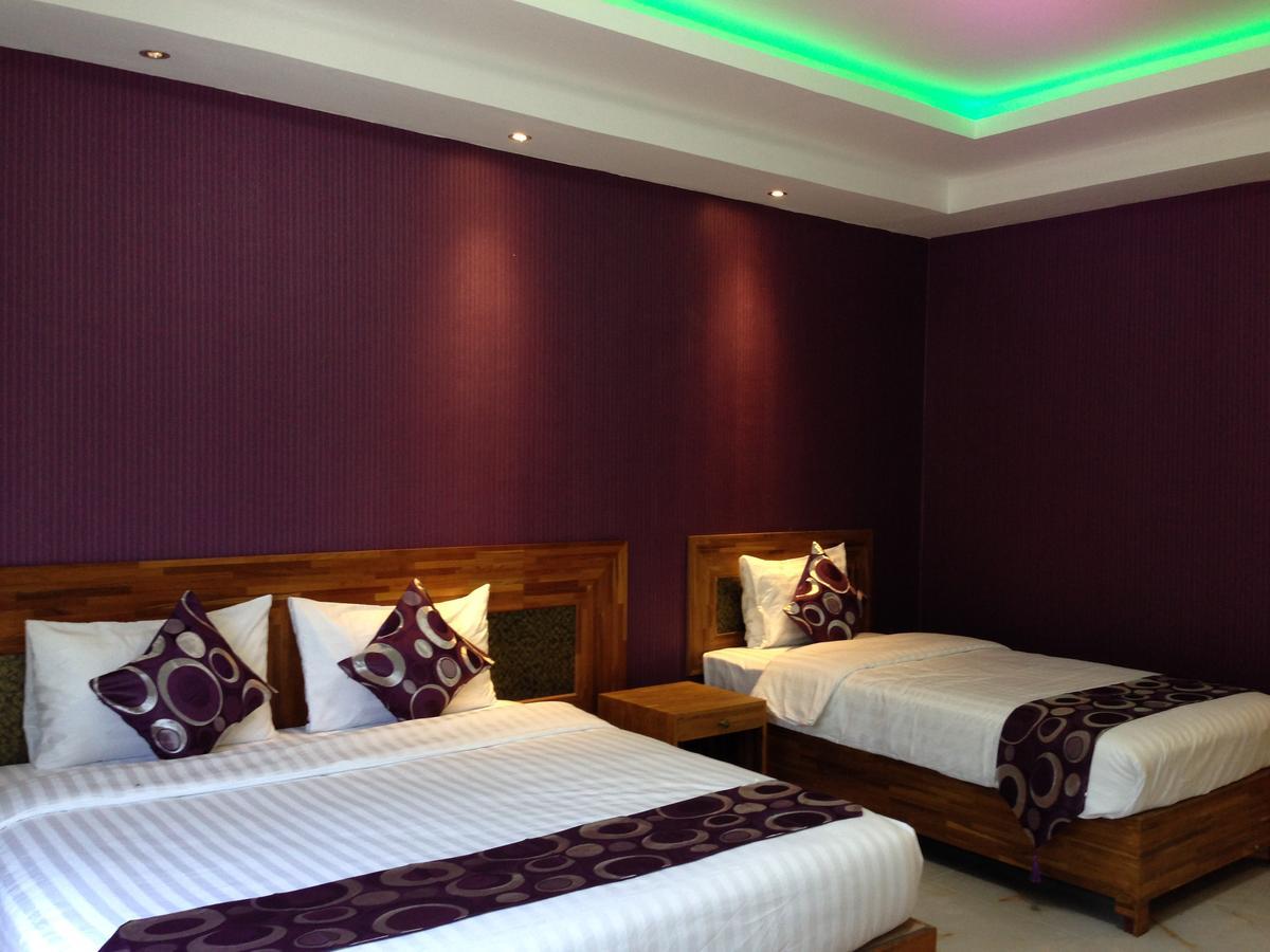 Hotel 9 Mile Yangon Luaran gambar