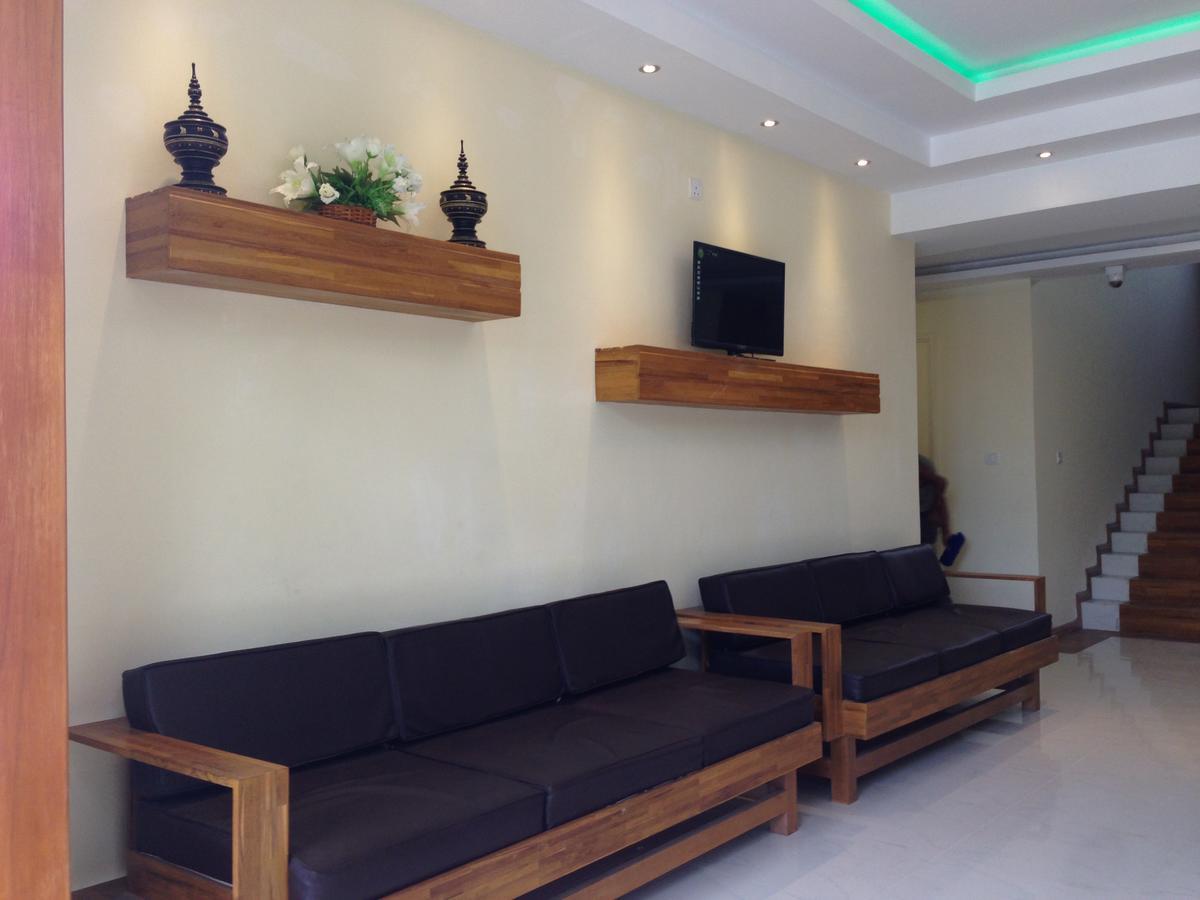 Hotel 9 Mile Yangon Luaran gambar