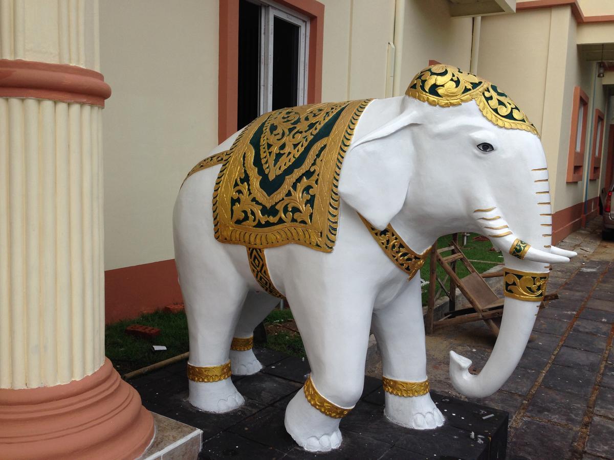Hotel 9 Mile Yangon Luaran gambar